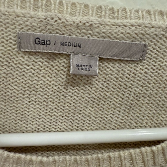GAP 3/4 sleeve sweater size M - Picture 3 of 4